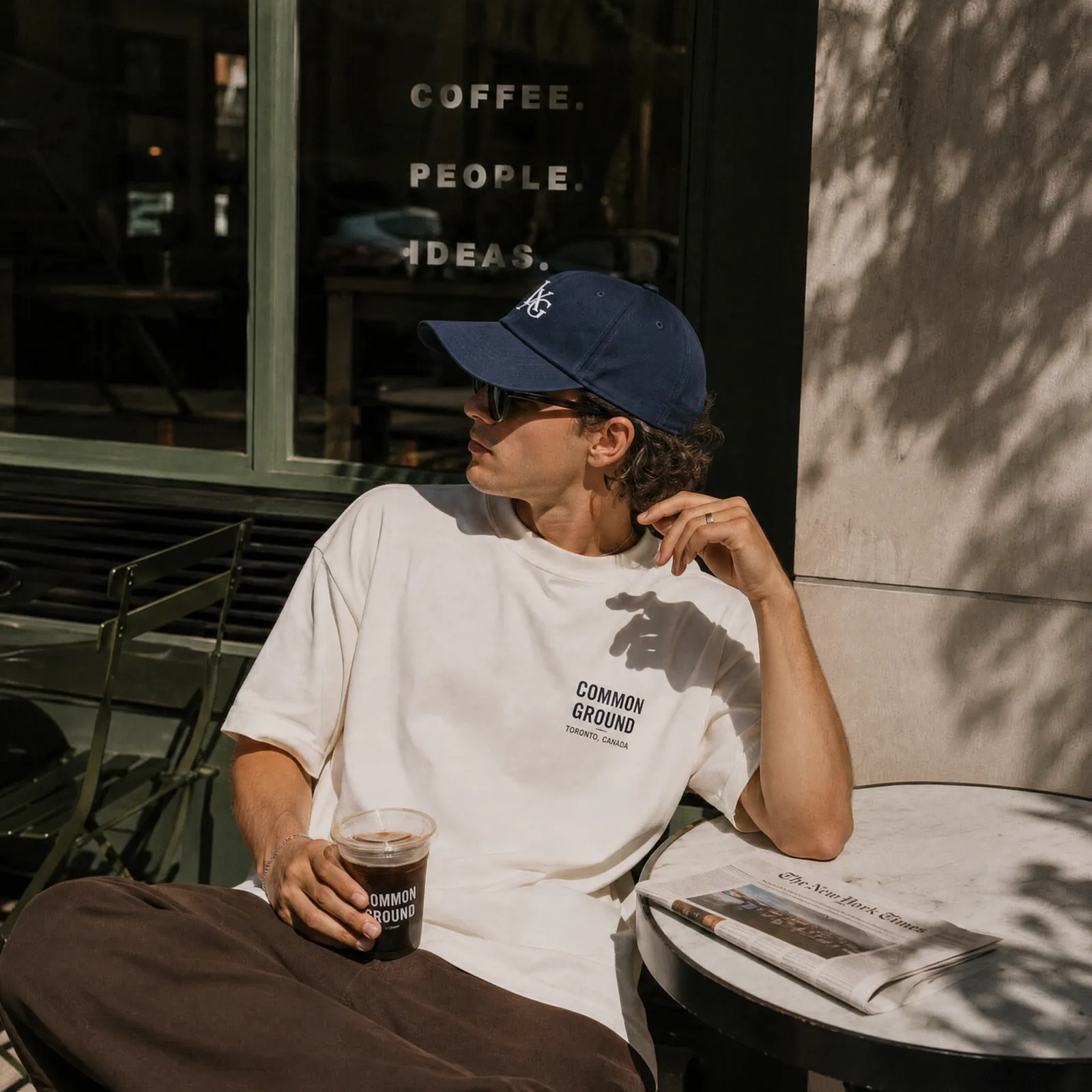 Midnight Navy · café